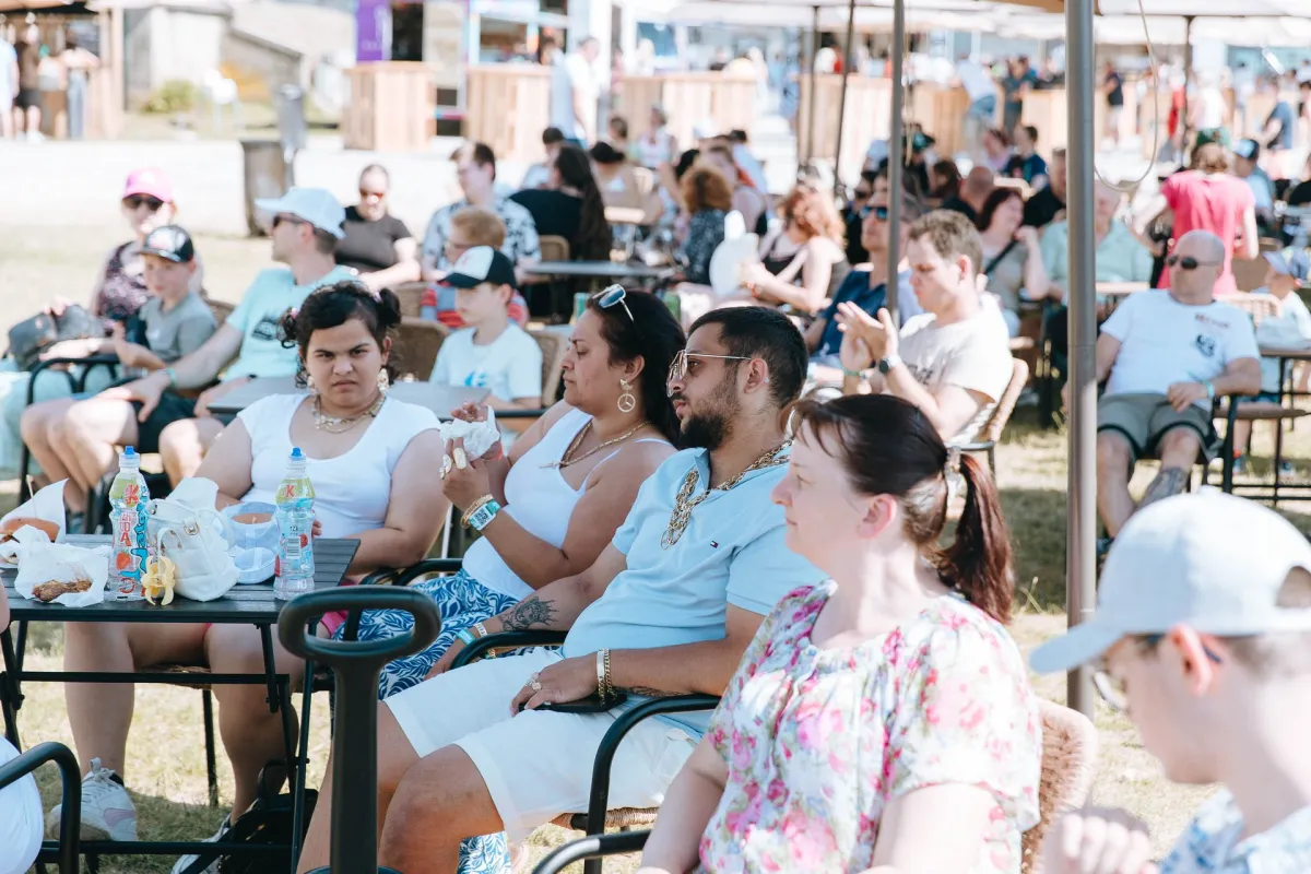 Események és rendezvények referencia 53