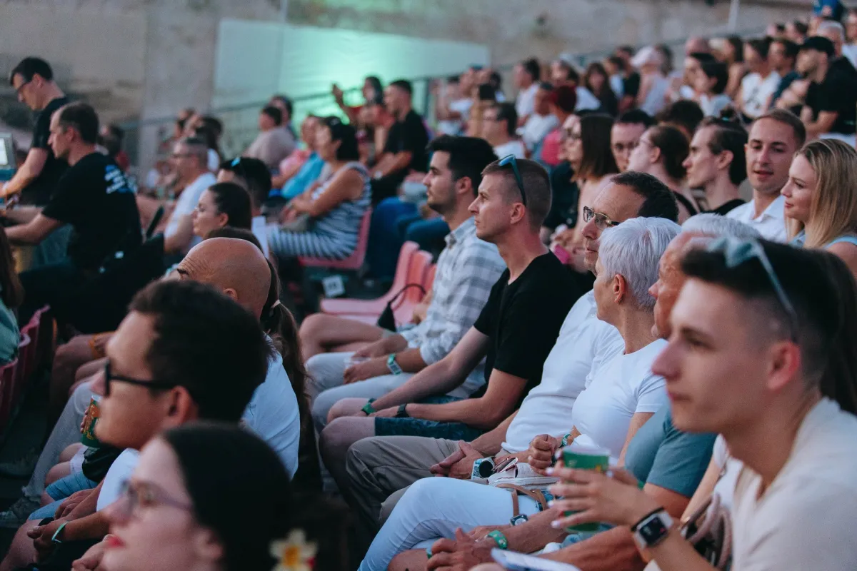Események és rendezvények referencia 43